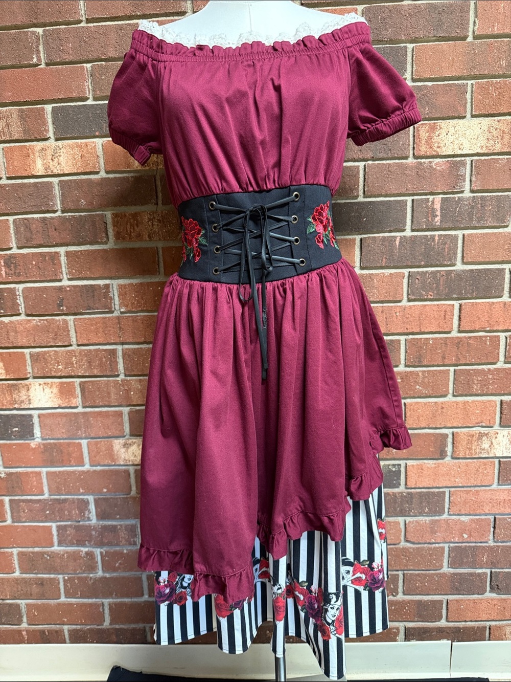 The Dress Shop Disney Pirates of the Caribbean Pirate Red Lace-up Dress Size S
